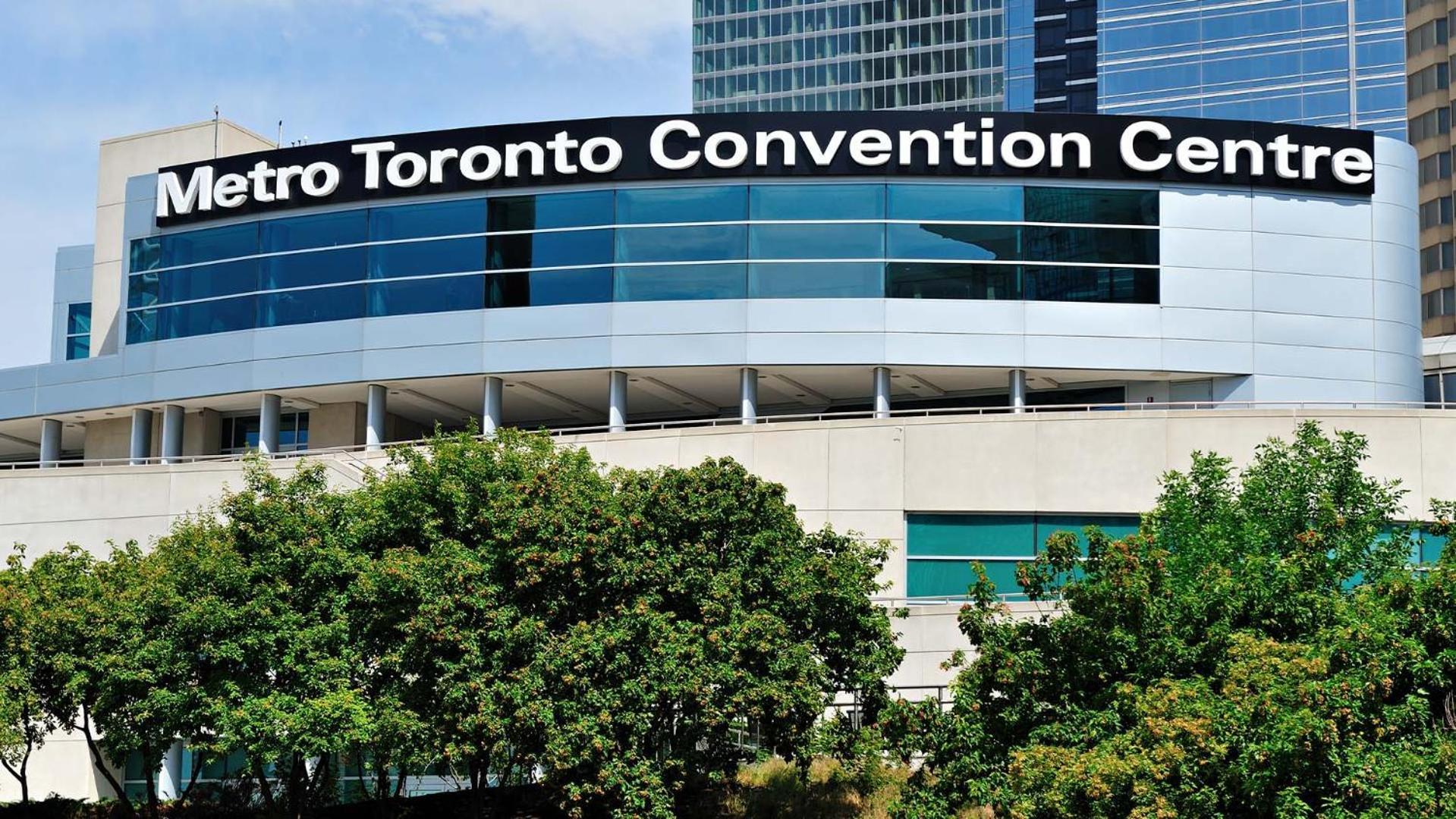 3 Bedroom Beside Cn Tower With Parking Downtown Toronto Zewnętrze zdjęcie